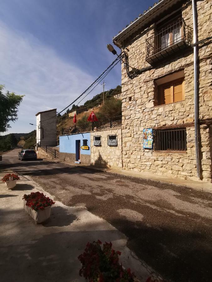 Casa Rural Y Albergue Tormon Экстерьер фото