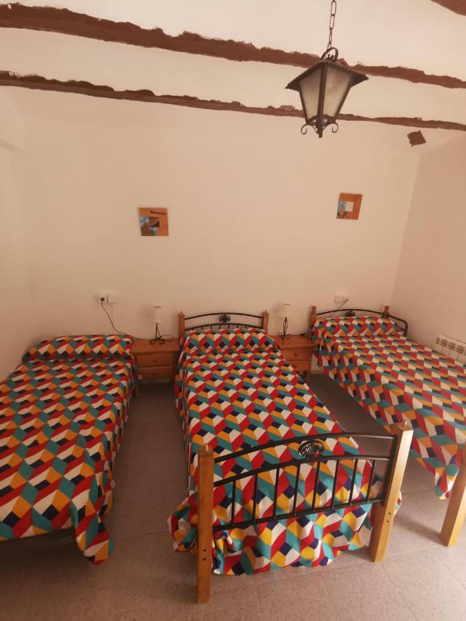 Casa Rural Y Albergue Tormon Экстерьер фото