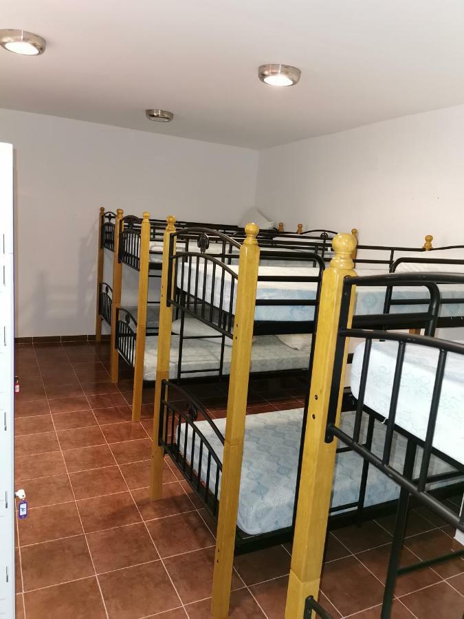 Casa Rural Y Albergue Tormon Экстерьер фото